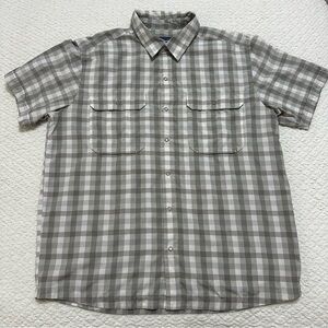 Patagonia Plaid Short Sleeves Shirt Men's Size Large